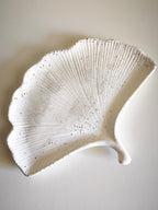 Decorative "Ginkgo biloba" leaf plate