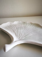 Decorative "Ginkgo biloba" leaf plate
