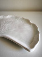 Decorative "Ginkgo biloba" leaf plate