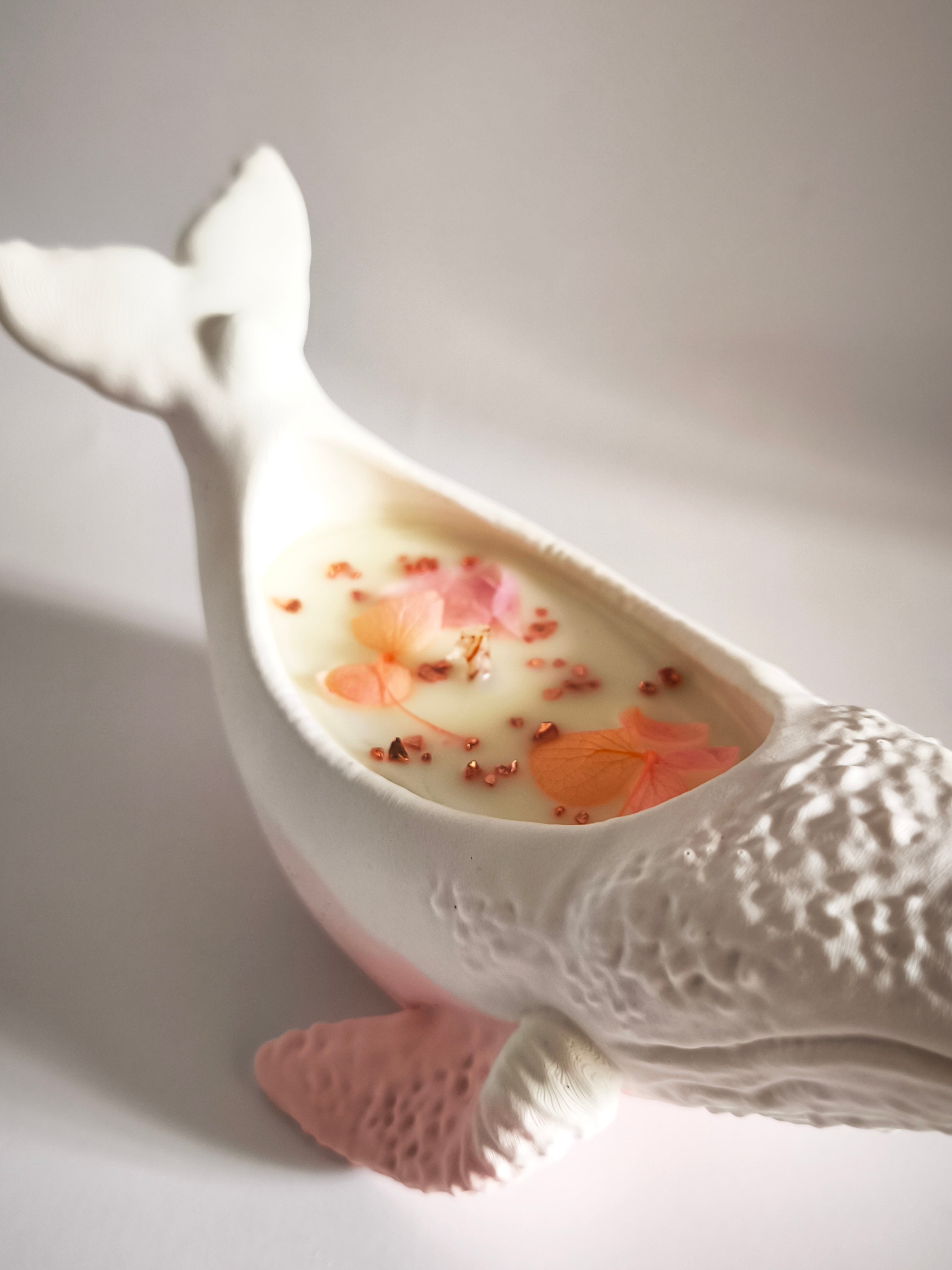 "Pili" Scented Candle