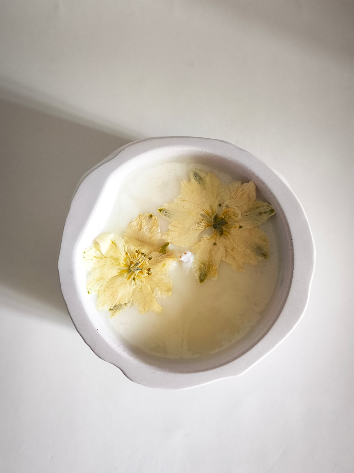 "Miriam" Scented Candle